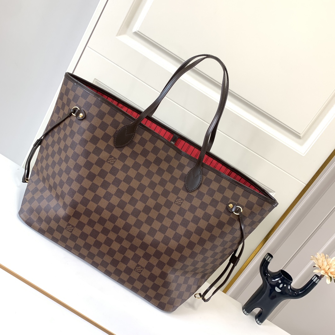 Louis Vuitton Shopping Bags